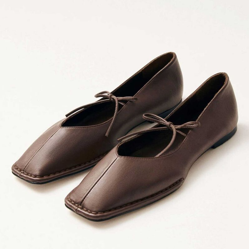Alohas Sway Leather Ballet Flats image number 1